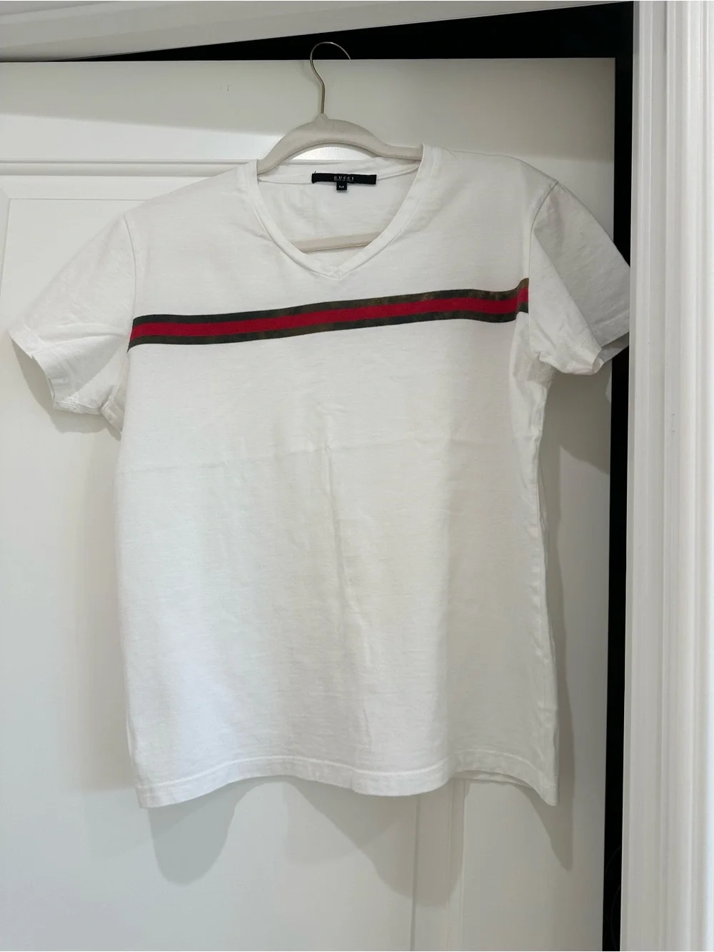 Gucci White Men’s T-Shirt Size M (with some bleach stains on the green-red line)